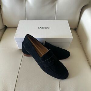 🖤Quince Italian Suede Penny Loafers - NWT - 8.5 🖤